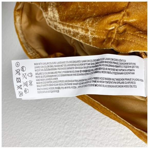 NWT MinkPink Meknes Gold Velvet Ruched Mini Dress Size Medium - Picture 13 of 13